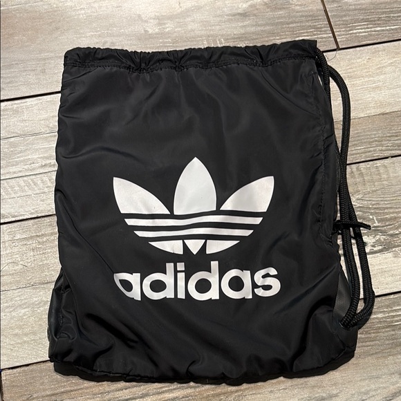 ADIDAS Black and White Logo Drawstring Bag - Picture 4 of 4